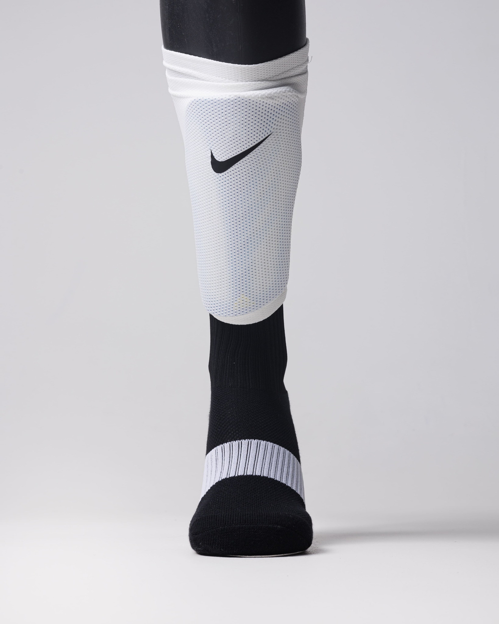 Фиксатор для щитков / Nike / Белый