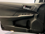 Toyota Camry, 2015 год