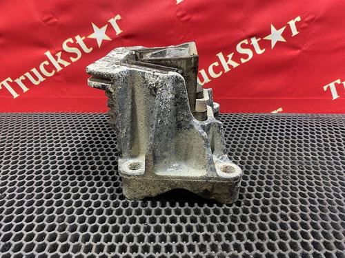 Подушка двигателя задняя 2021г