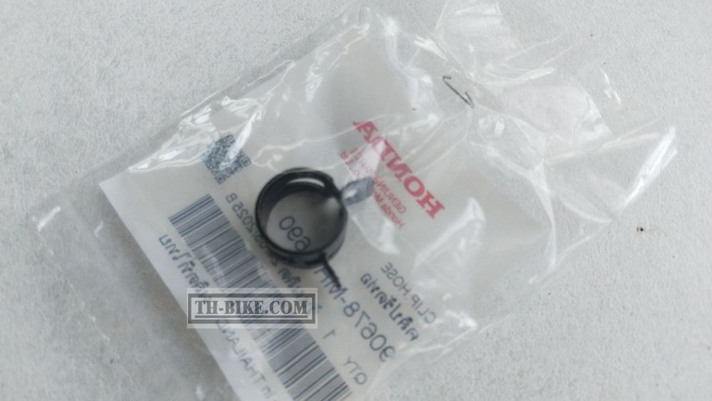 90678-MR1-690. CLIP, HOSE. HONDA
