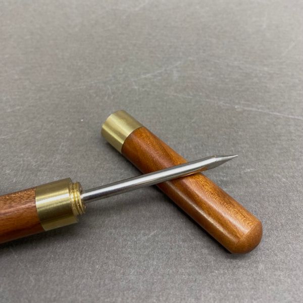 шило в футляре, односторонее, 17см