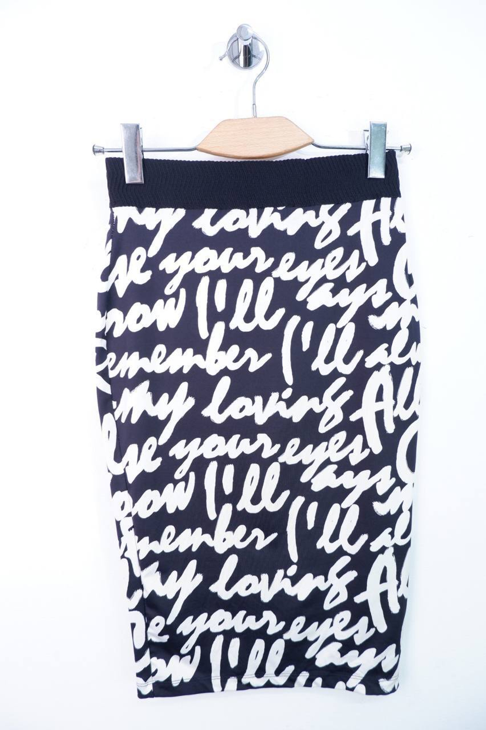 Юбка Befree монохромная, маркировка S, визуально на 44 размер