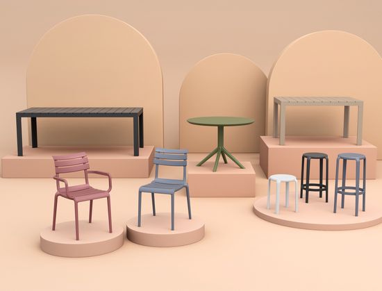 Табурет пластиковый полубарный Tom Bar 65