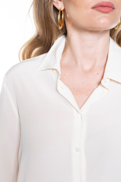 РУБАШКА ИЗ ШЕЛКОВОГО КРЕПДЕШИНА