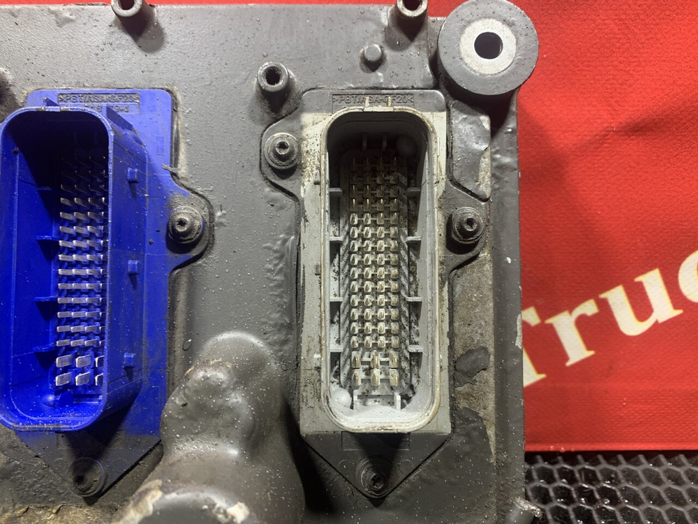 Блок управления двигателем