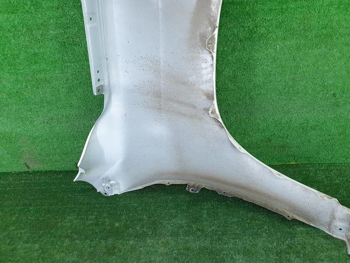 Крыло переднее левое Lexus LX 3 (2015-2023)