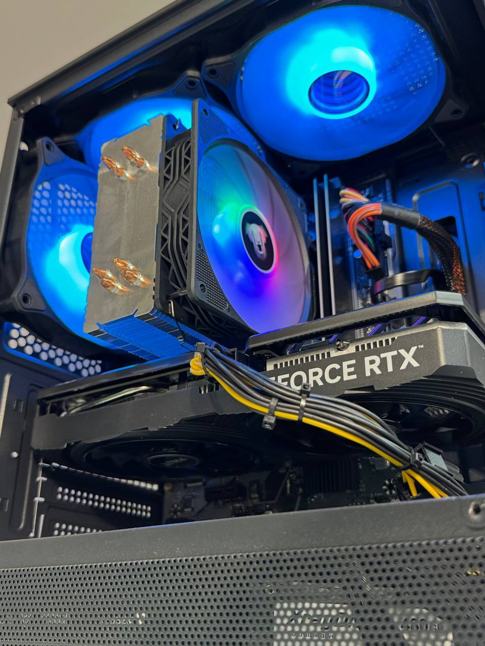 ПК игровой (Intel Core i5-12400f, GeForce RTX 4060 DUAL OC , Intel H610, 16 Гб DDR4, 500 Гб SSD). Модель PlaZa Gaming.Classic 052.