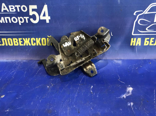 Замок капота MITSUBISHI MIRAGE 1992