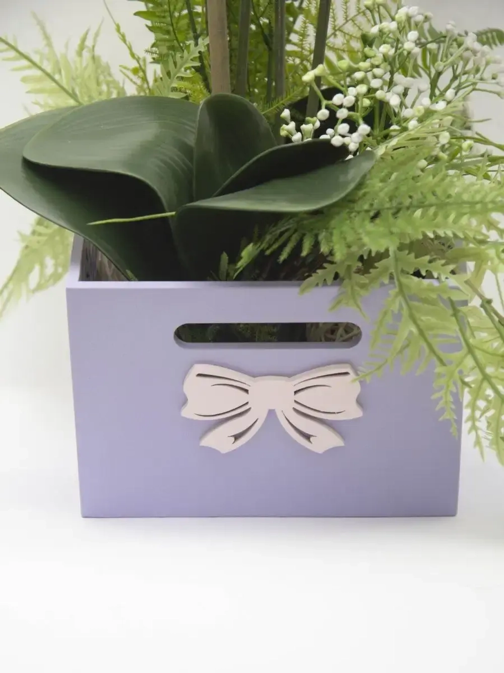 Композиция в деревянном кашпо "Орхидея"