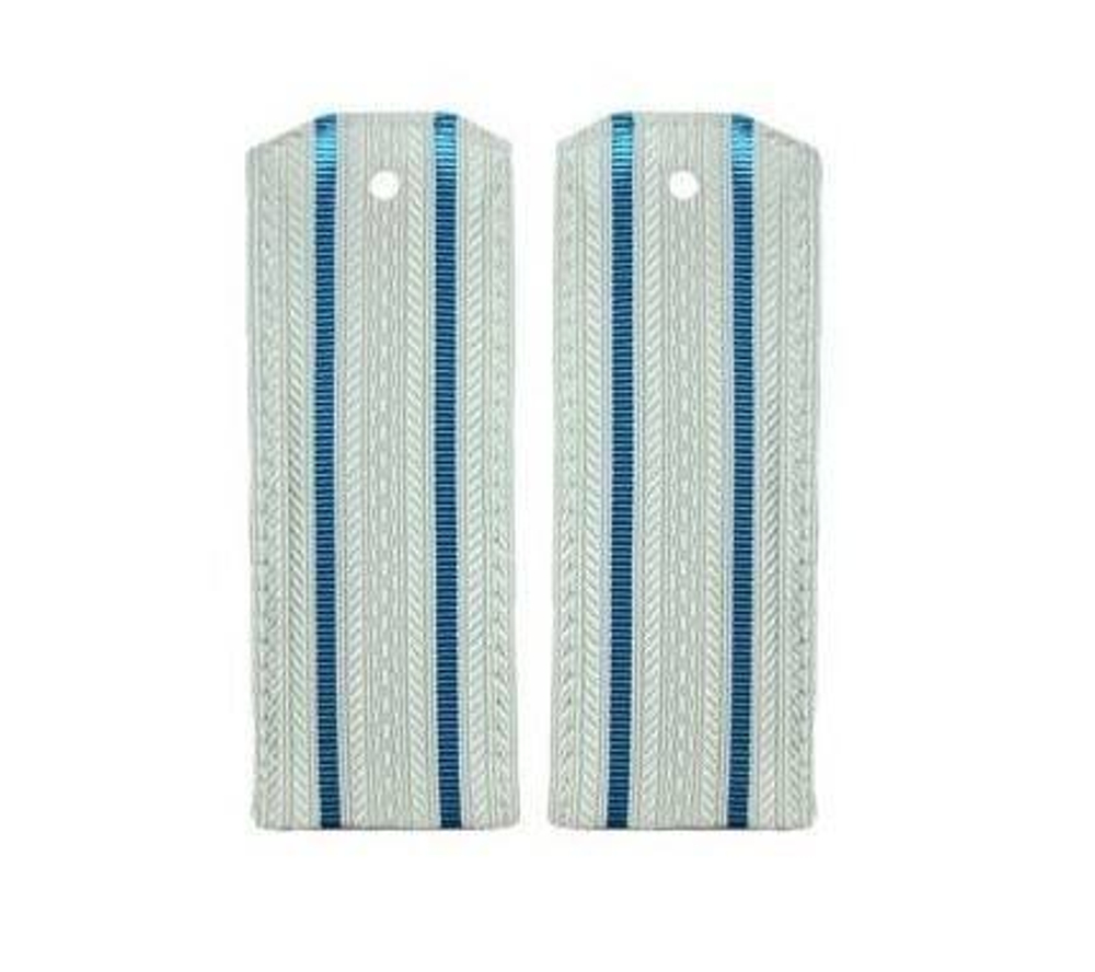 Погоны белые 2 голубых просвета (на пластике)