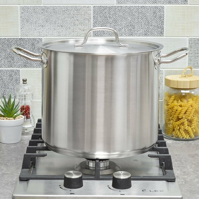 Кастрюля 9л, нерж.сталь, d24см, h20см, тройное дно, индукция, мерная шкала, "PROFESSIONAL" Luxaro