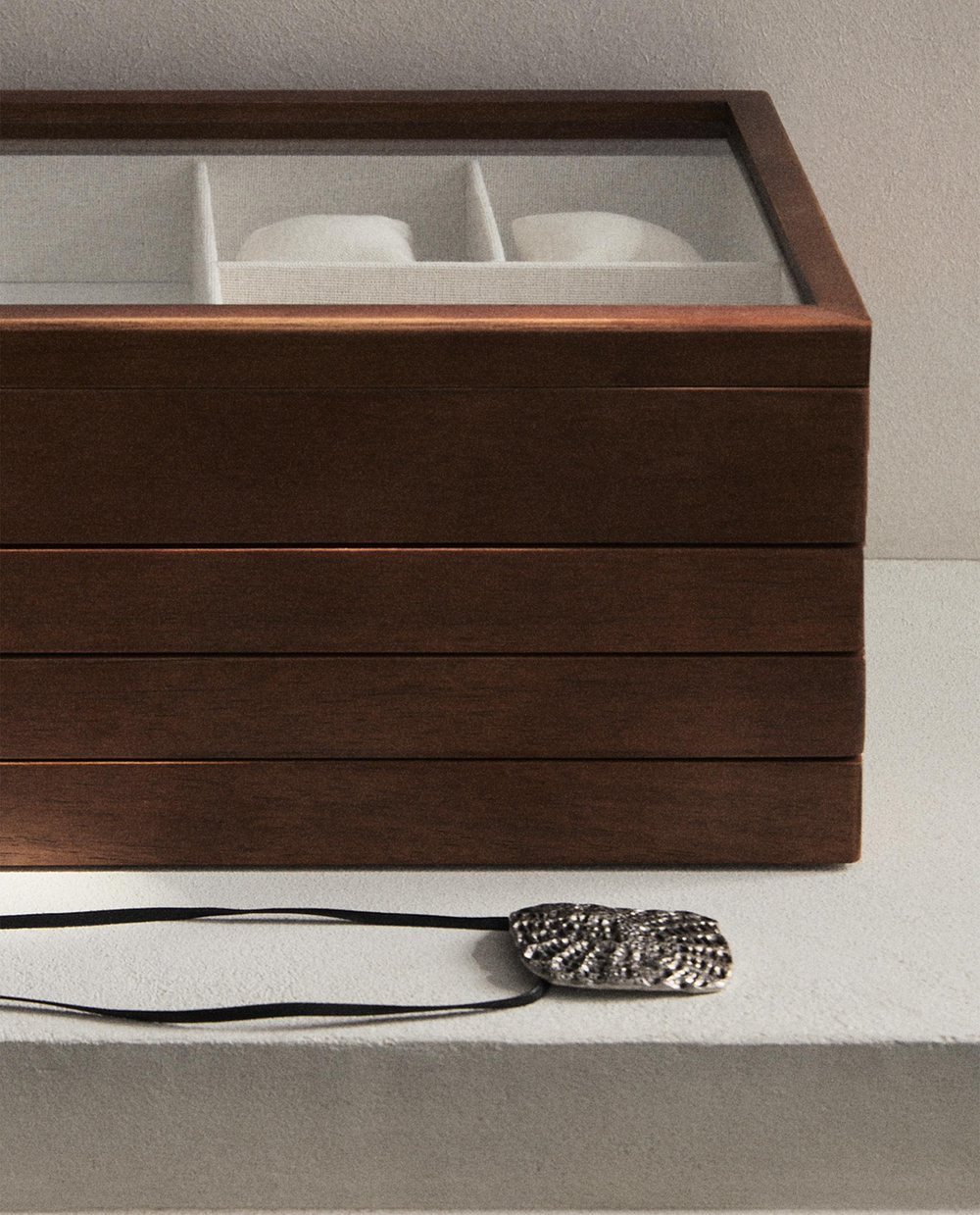 Zara Home Шкатулка из дерева, цвет коричневый, 38 см