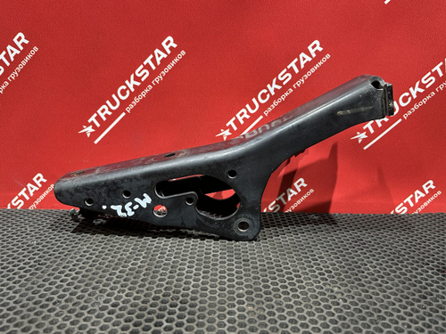 Кронштейн подушки кабины