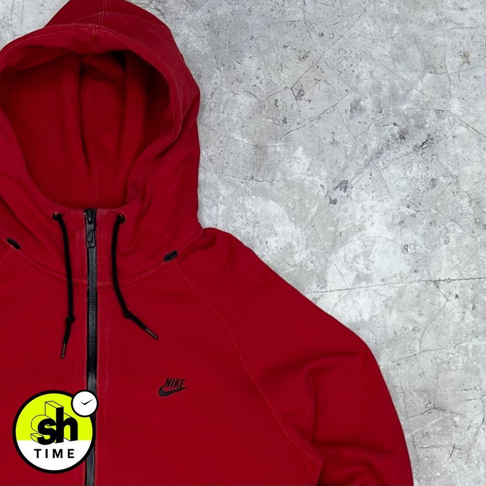 Кофта Nike Red
