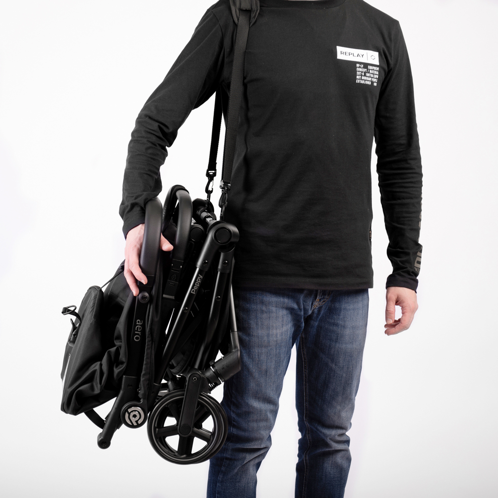 Прогулочная коляска Peppy Aero