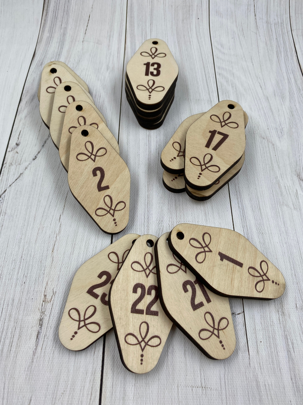 деревянные номерки комплект