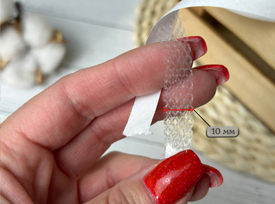 Паутинка КЛЕЕВАЯ на бумаге 10мм