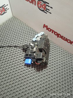 Замок передней правой двери Шкода Октавия А5 1,4 BUD Б/У