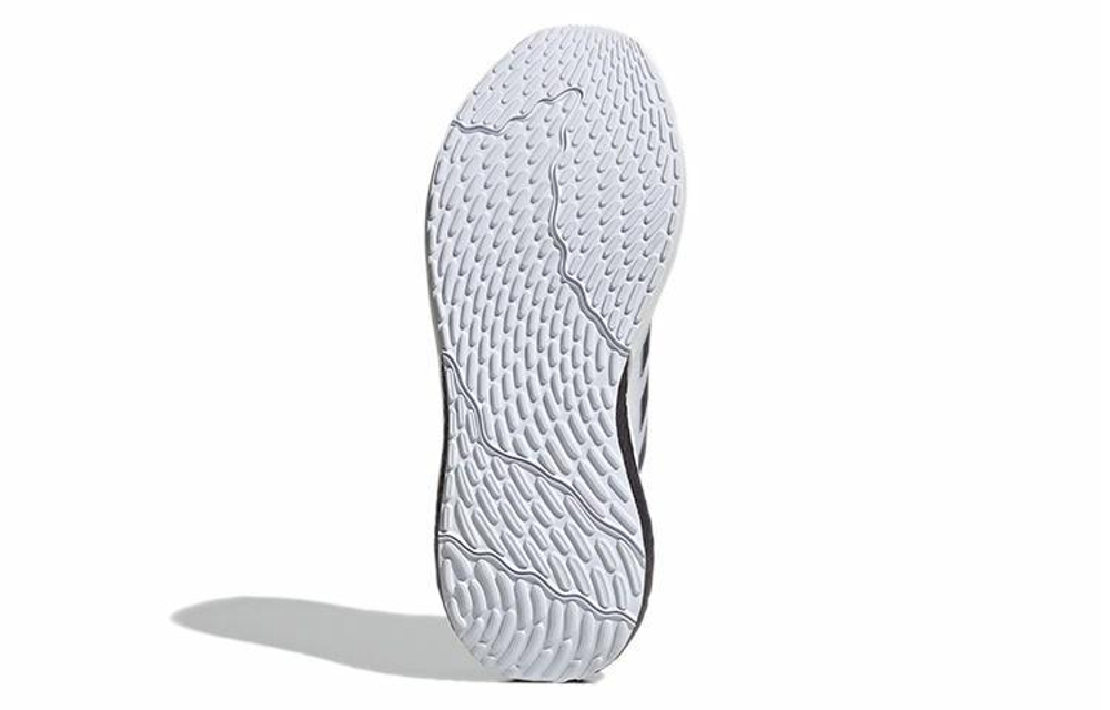 Кроссовки Adidas Alphalava