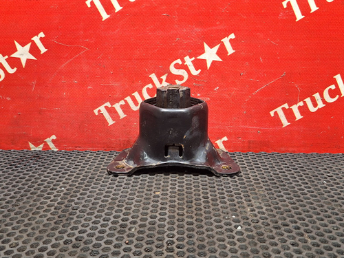 Кронштейн ящика акб 2018г.