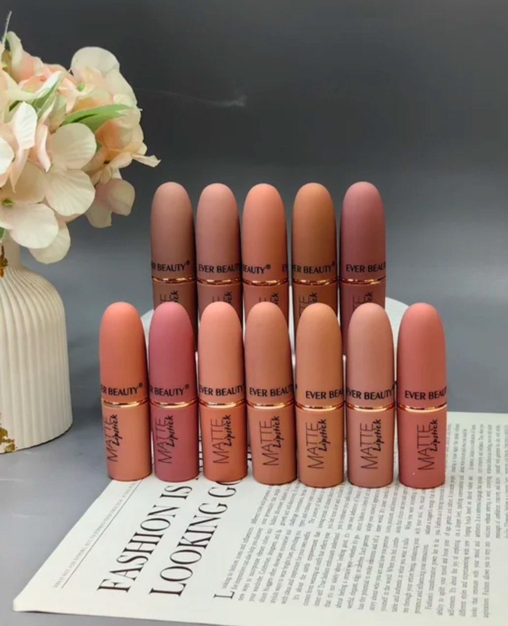 Матовые губные помады Ever Beauty