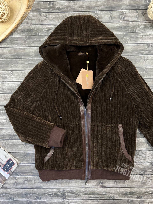 Куртка с мехом Loro Piana со вставками кожи крокодила