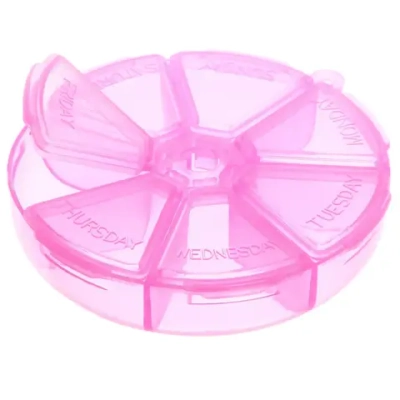 Таблетница - органайзер 7 ячеек «VOSTOKDOM», микс три цвета, 7*7*2см✦