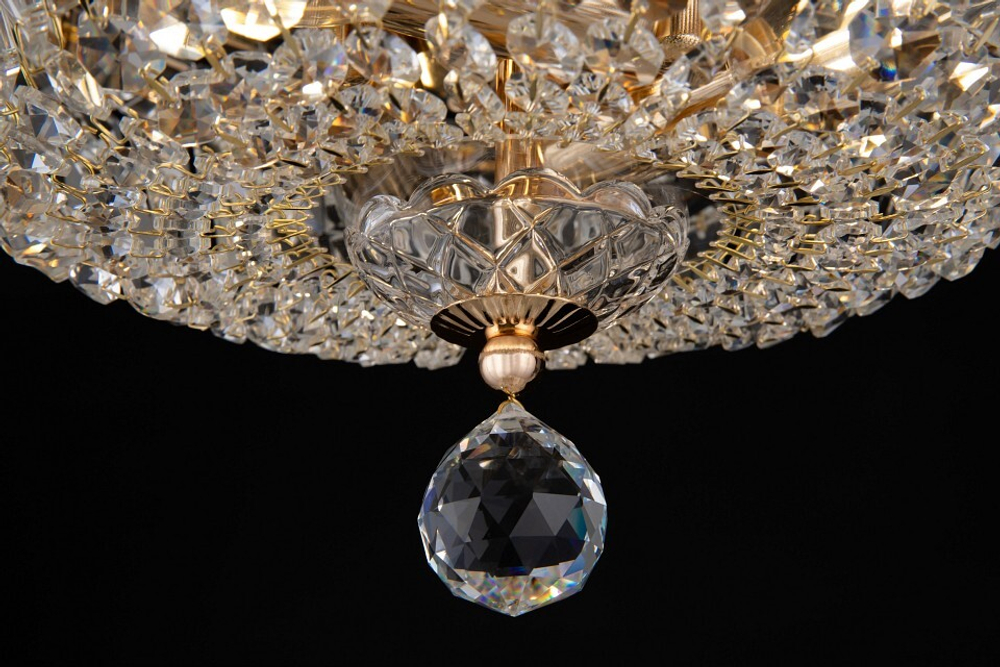 Потолочная люстра Maytoni Basfor DIA100-CL-03-G