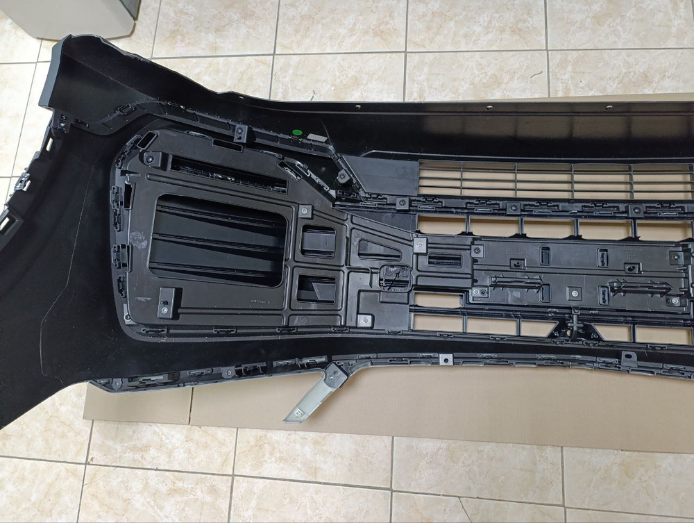 Бампер в сборе Geely Cooray новый кузов