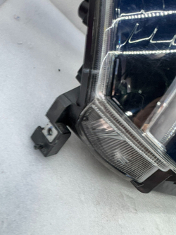 Блок фары передней (LED) для Venucia T60 (18-20)