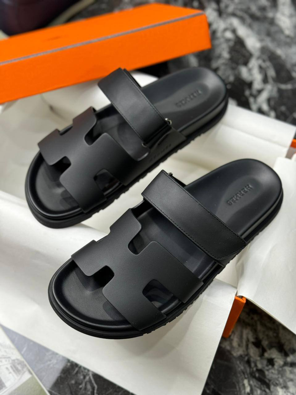 Шлёпанцы Hermes