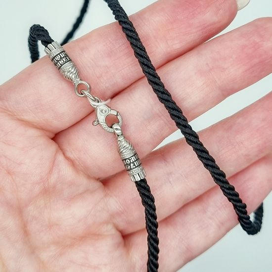 1900131 Текстильный гайтан. Толщина 3 мм. Серебряные концевики.