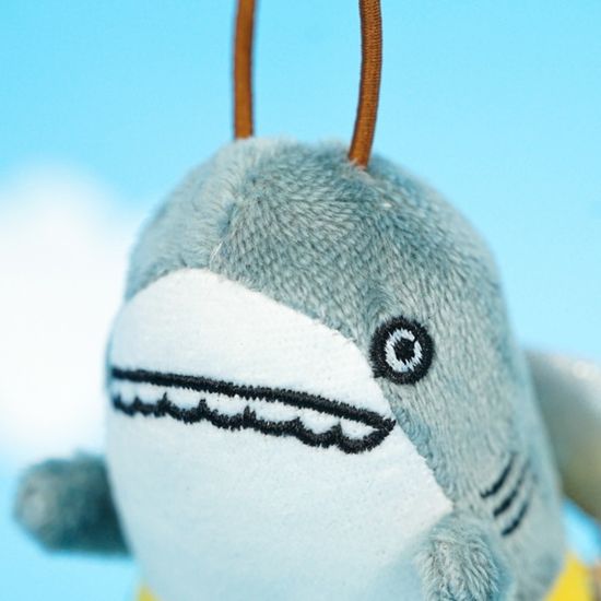 Мягкий брелок "Акула-пчела" 17 см