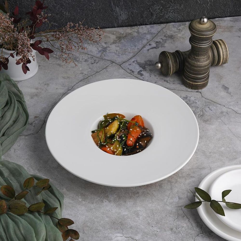 Тарелка глубокая 100 мл d 24/10 см h4 см для пасты белая фарфор P.L. Proff Cuisine [6]