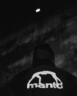 Ветровка MANTO CLAIM