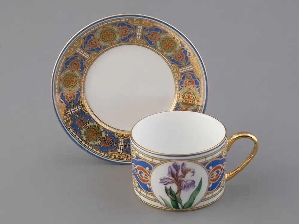 Подарочный набор чашка с блюдцем 250 мл, форма Соло, рисунок Нежный Ирис, арт. 81.32657.00.1