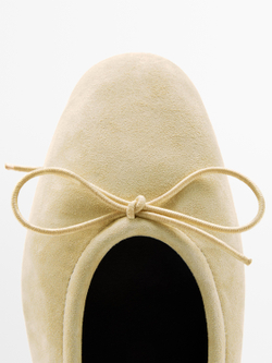 Massimo Dutti Балетки со сборками и бантом, бежевый