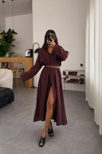 Платье -рубашка с боковыми кармана в комплекте с поясом