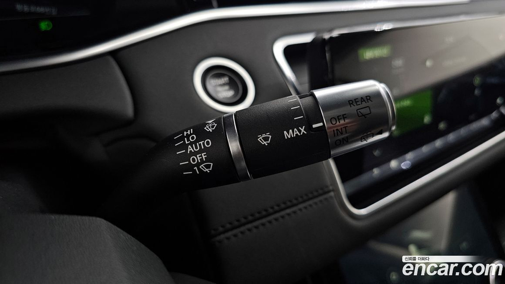 Land Rover Range Rover Evoque 2 Generation D180 SE (05.2020)