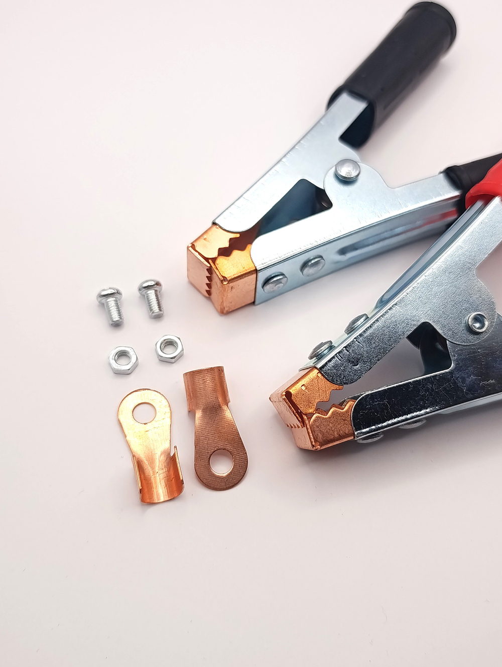 Зажим КЛЕМЫ (крокодил) для проводов АКБ до 1000 А (2 шт.) длина 150 мм медные наконечники