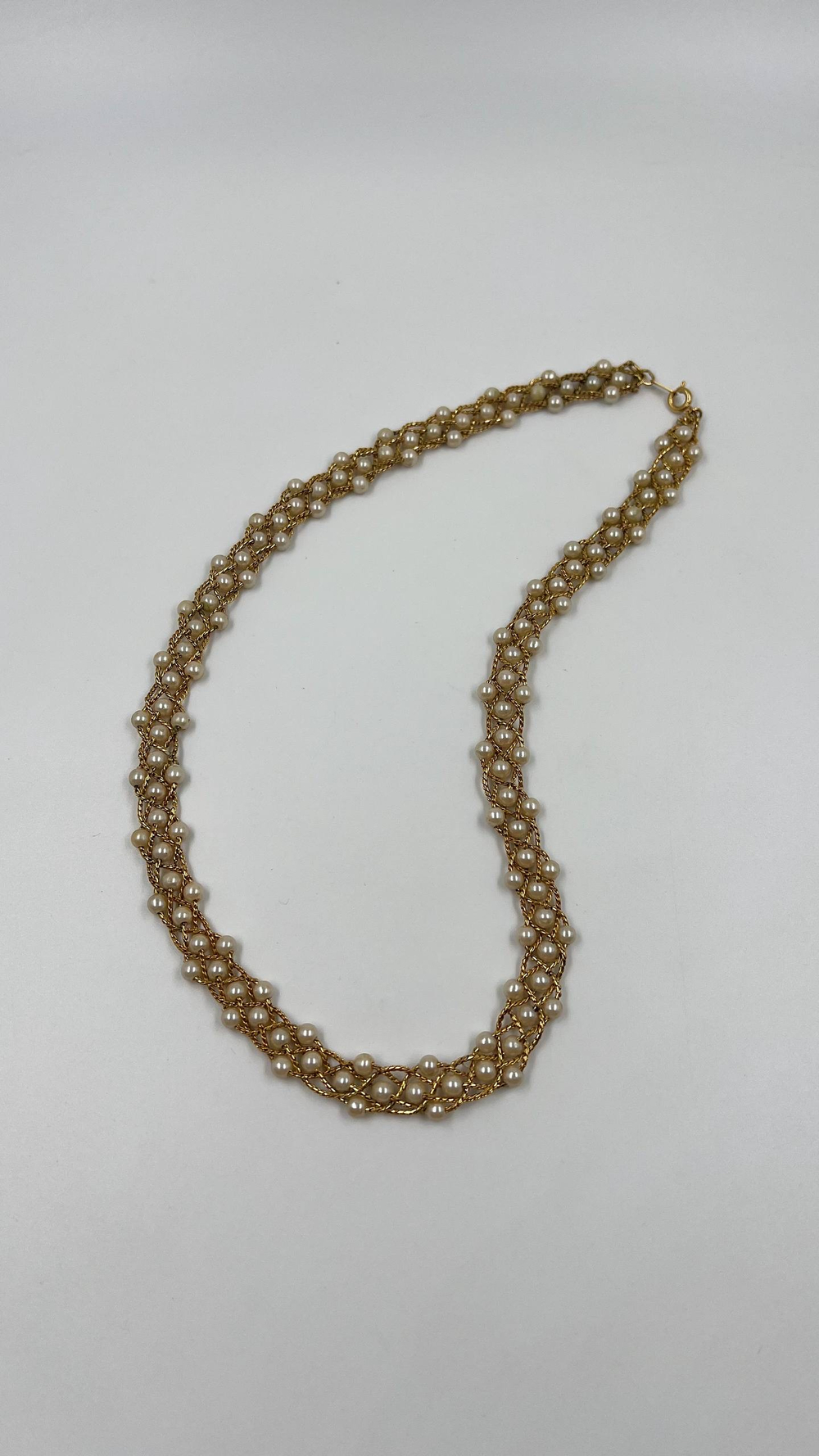 Цепь с бусинами