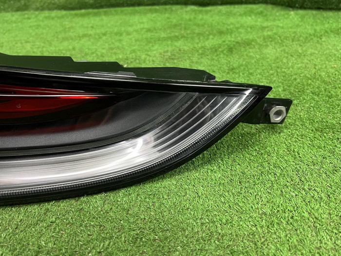 Фонарь правый внешний Porsche Panamera 2 971 20-23