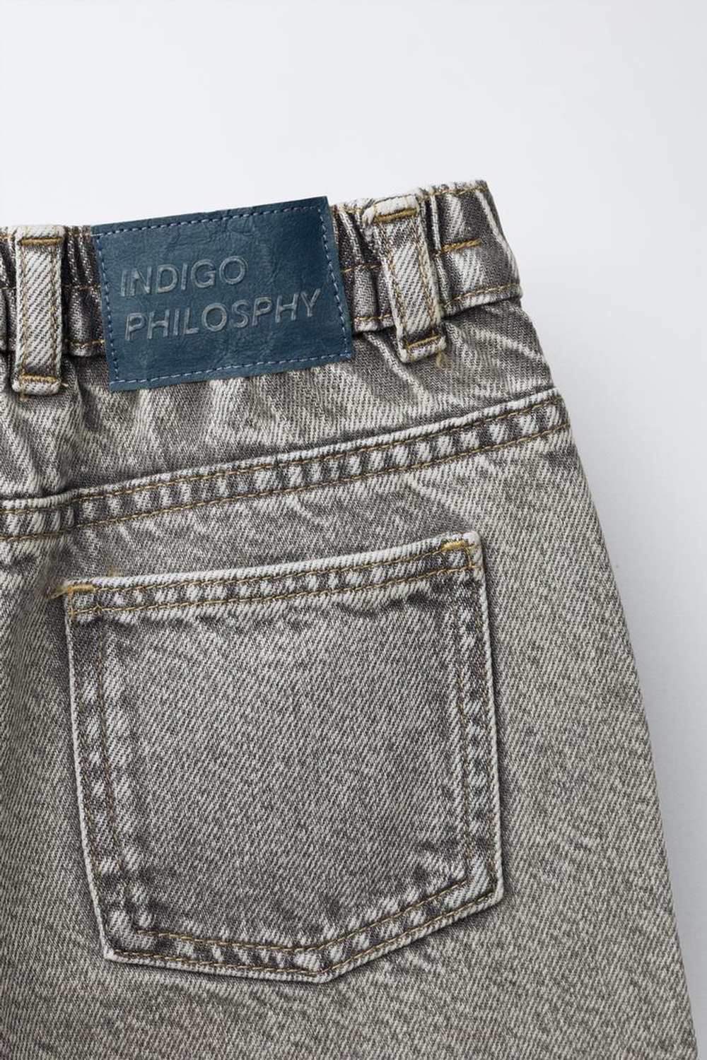 ZARA ДЖИНСОВЫЕ ШОРТЫ ACID WASH, СЕРЫЙ