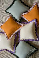 Чехол на подушку с контрастным кантом сиреневого цвета из коллекции trendy ruffles, 40х40 см