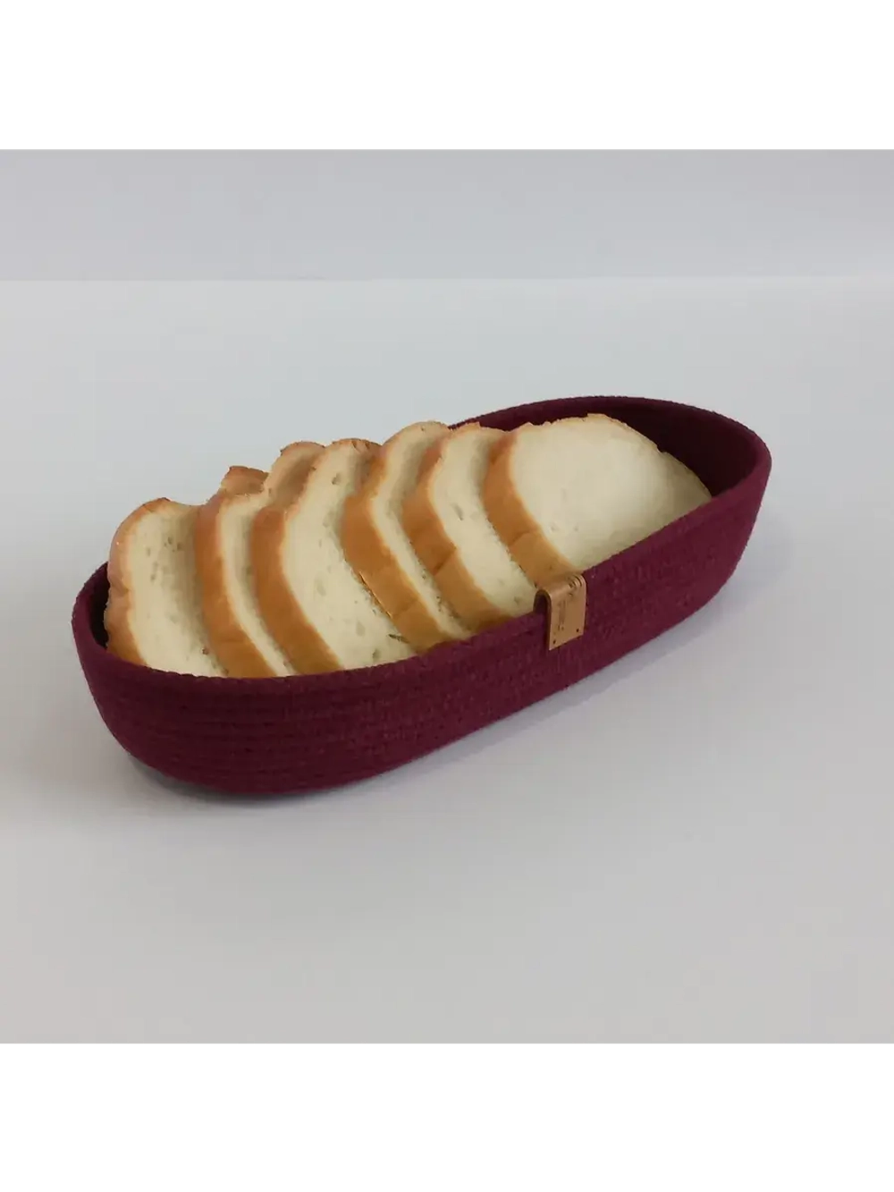 Корзинка для хранения плетеная