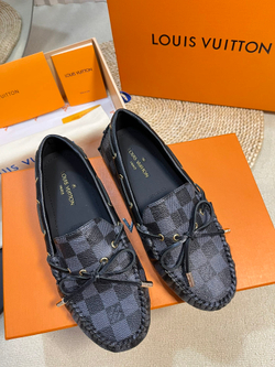 Louis Vuitton Mocassin