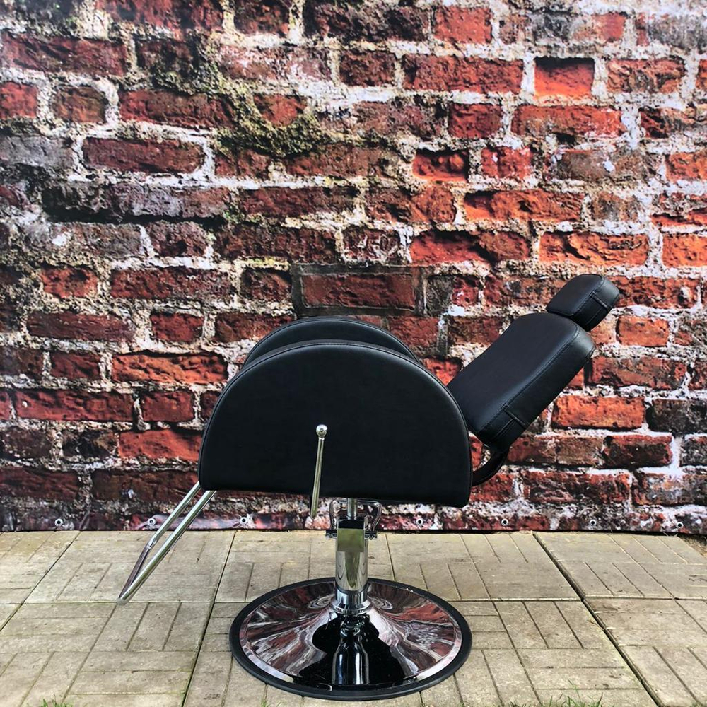 Парикмахерское кресло Гарольд.