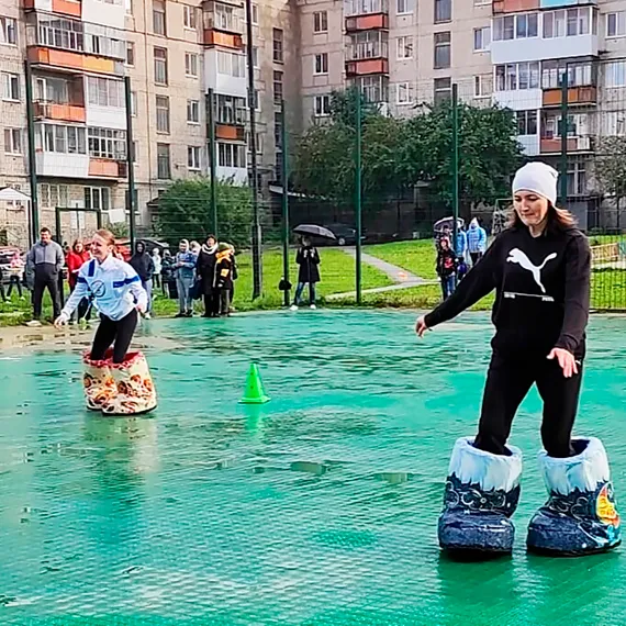 Гигантские валенки