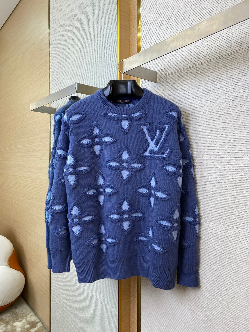 Louis Vuitton Sweatshirt