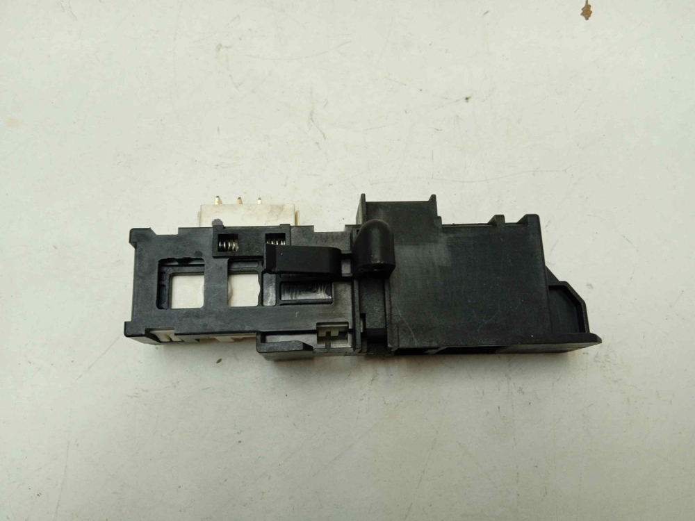 MWT60101 кт180 Блокировка люка для стиральной машины Midea MWT60101 б/у